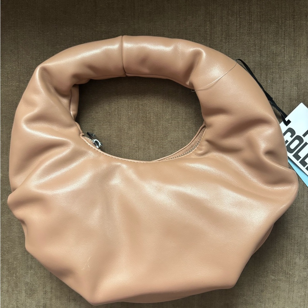 Elegant Tan Women's Bag - Picture 2 of 4